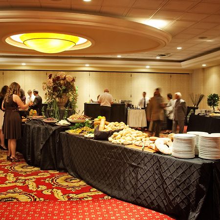 Holiday Inn Hotel & Suites St.Catharines-Niagara By Ihg Sainte-Catherine Restaurant foto